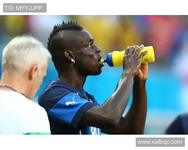 足球运动饮料的选择与使用指南助你提升运动表现与恢复能力